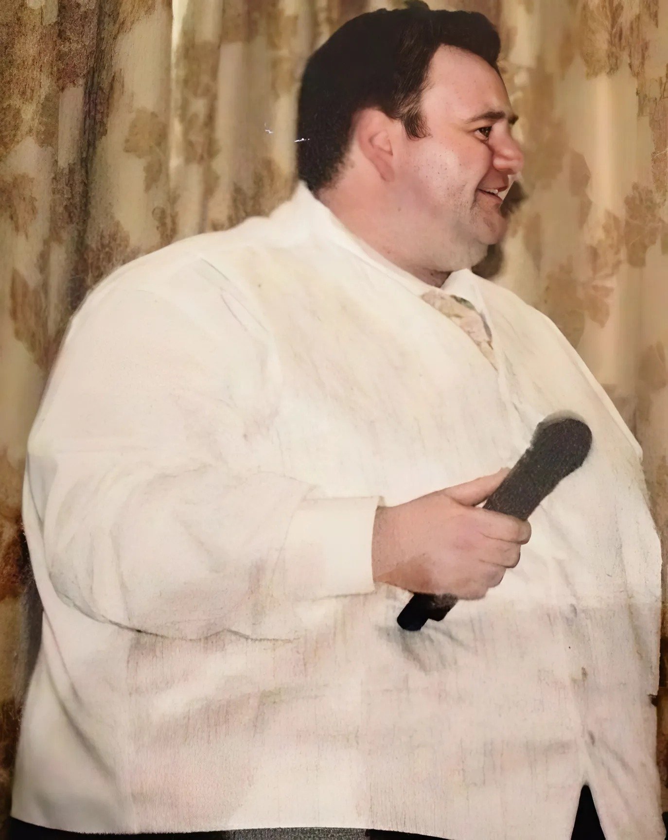 Cet homme a perdu 110 kg et a tout recommencé à zéro par amour pour la femme de sa vie : voici à quoi il ressemble aujourd’hui Cet homme a perdu 110 kg et a tout recommencé à zéro par amour pour la femme de sa vie : voici à quoi il ressemble aujourd’hui